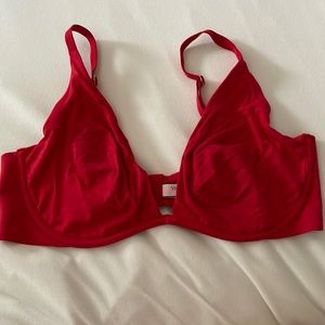 Victoria’s Secret unlined 36D bra, red